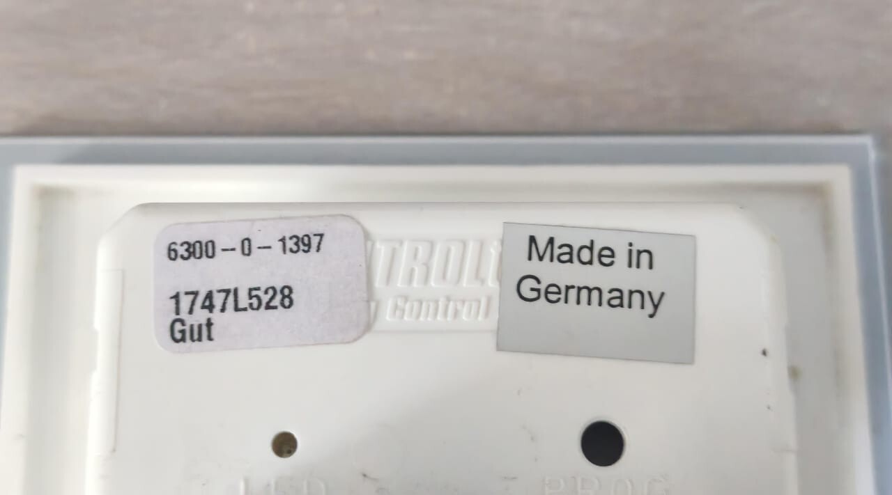 ABB 1747L528 BUSCH-JAEGER BY ABB 6300-0-1397 MODULE 1747L528 GLASS SENSOR 5