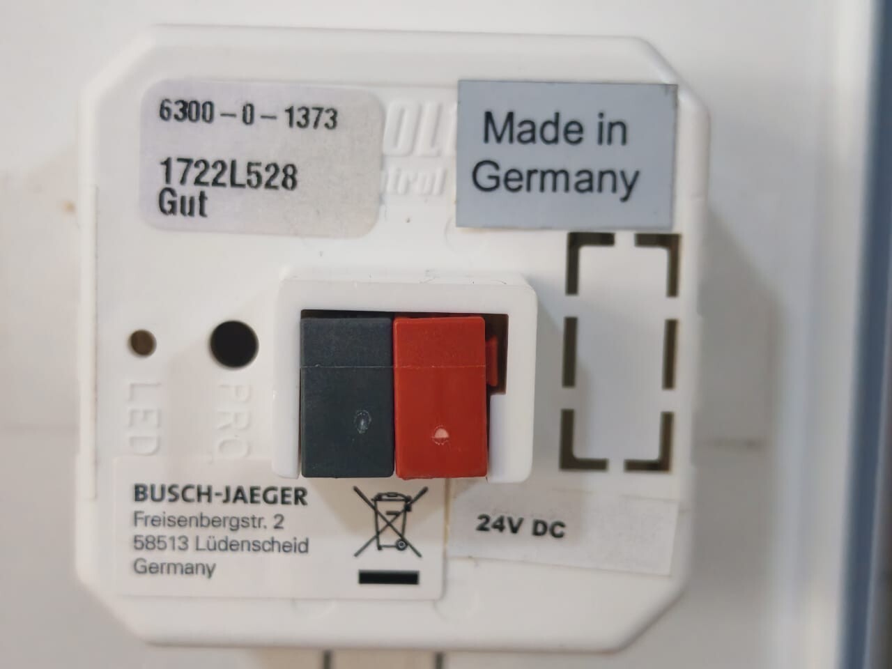 ABB 1722L528 BUSCH-JAEGER BY ABB 6300-0-1373 MODULE 1722L528 GLASS SENSOR 6