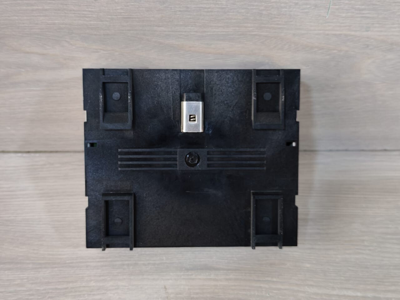 ABB C20DC2 ABB CL-LMT Expandable Logic Relay 1SVR440721R1300 CL-LMT,C20DC2 8