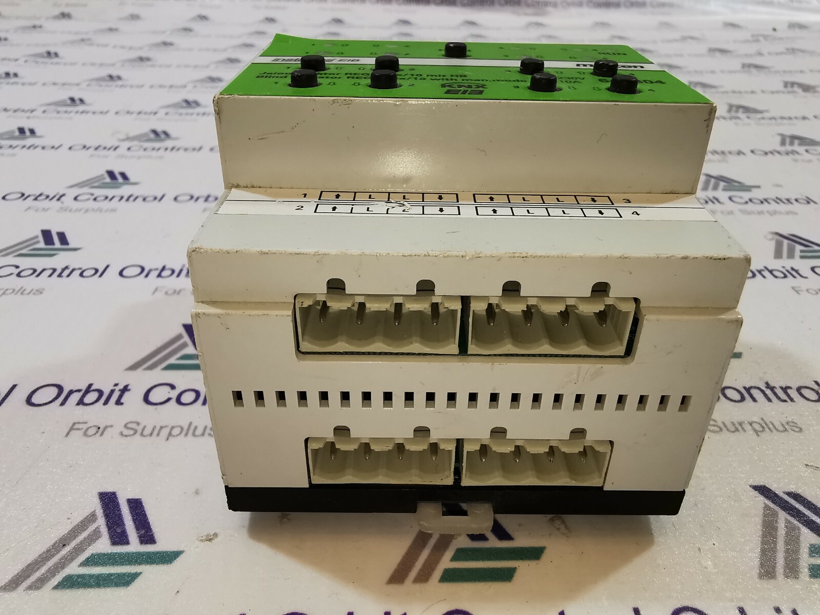 Merten KNX-649804 Merten EIB KNX 649804 Jalousieaktor Reg-K/4x/10 mlt HB 2