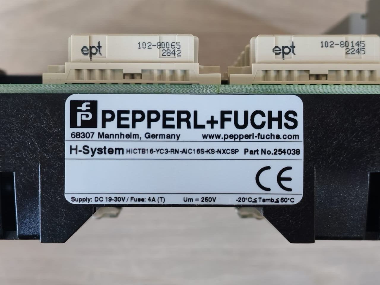 Pepperl+Fuchs BOARD-254038 Pepperl+Fuchs H-System HICTB16-YC3-RN-AIC16S-KS-NXCSP Termination Board 254038 2