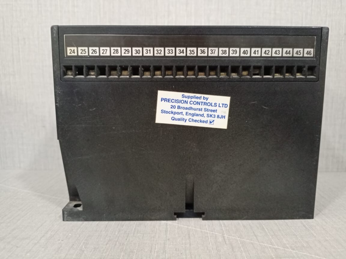 DEIF LSU-113DG DEIF LSU-113DG 242310.30 LOAD SHARING UNIT 230VAC 400V 5A 3