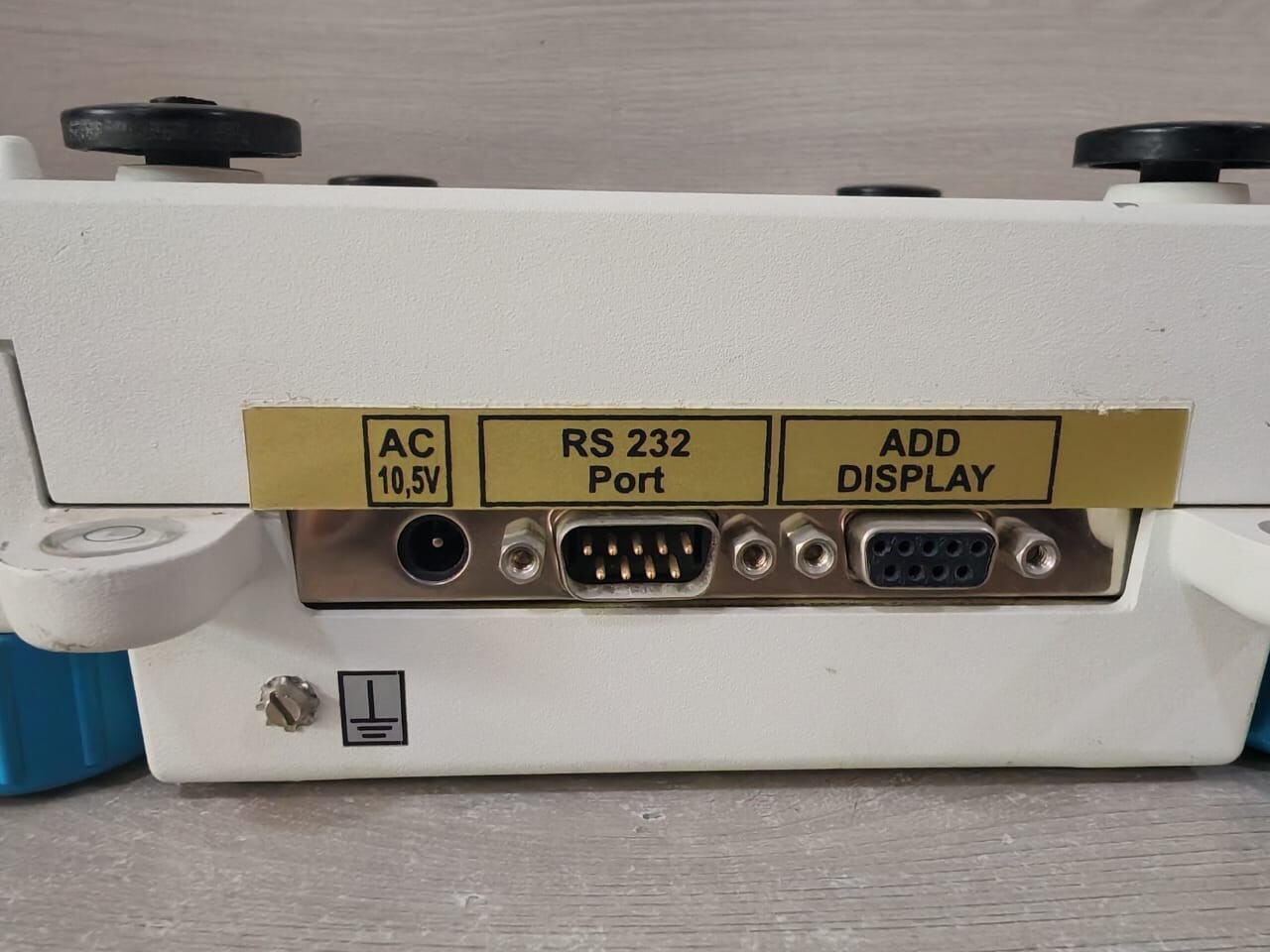 ADAM AFP-2100L ADAM AFP-2100L TOP LOADING BALANCES 5