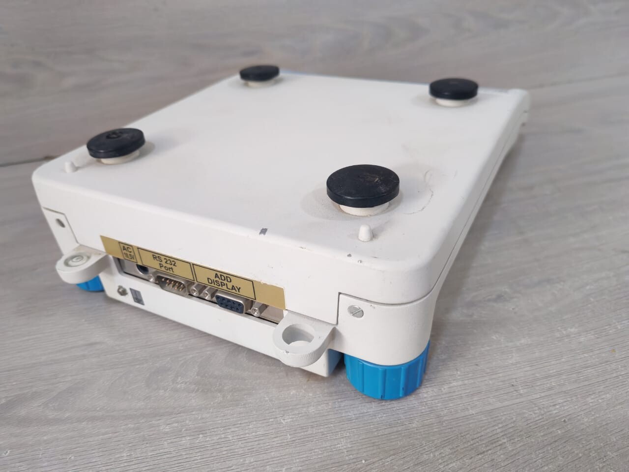 ADAM AFP-2100L ADAM AFP-2100L TOP LOADING BALANCES 9
