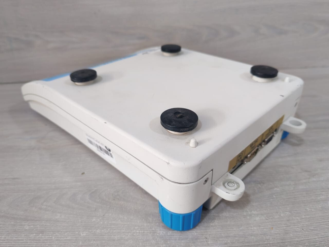 ADAM AFP-2100L ADAM AFP-2100L TOP LOADING BALANCES 10