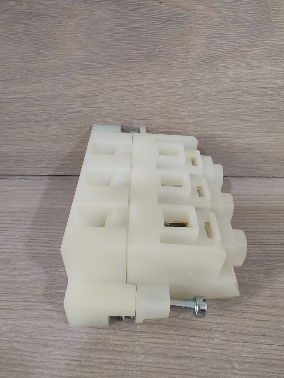 Rockwell Automation ED103 ALLEN BRADLEY 1492-ED103 SER.A TERMINAL BLOCK 4