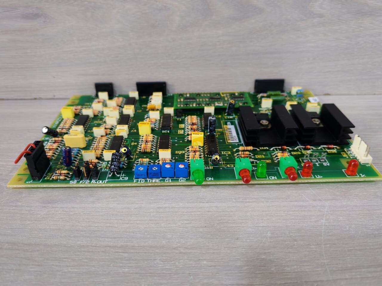 Schneider Electric VX4RZD104 VX4RZD104 TELEMECANIQUE DRIVE BOARD 3