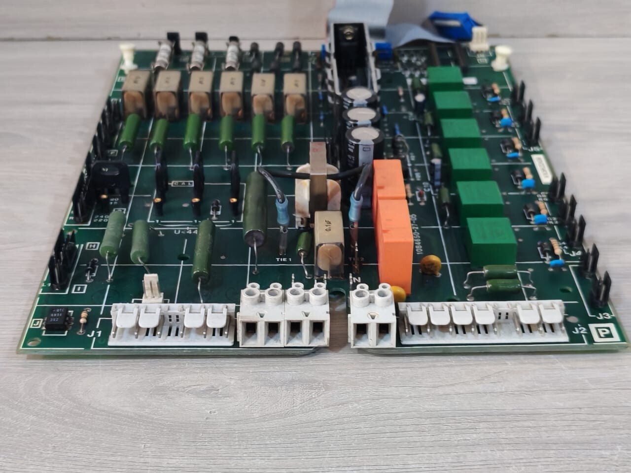 Schneider Electric 1084650-27-05 TELEMECANIQUE VX5RZD109 1084650-27-05 REACTIVAR SERIES 4 POWER BOARD 6
