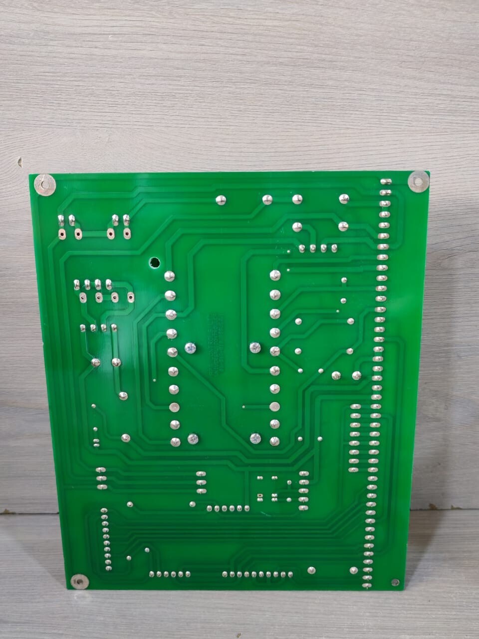 APT CONTROLS LTD-00 APT CONTROLS LTD 00-341-020 PCB UNIVERSAL CONTROLLER 8
