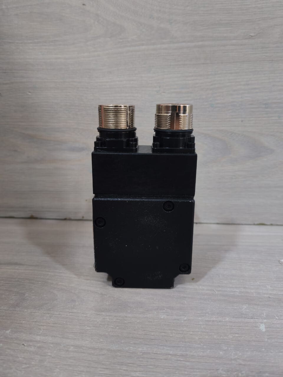 Parker SMB60600 PARKER SMB60600 - 5589S1IW642 SERVO MOTOR 3