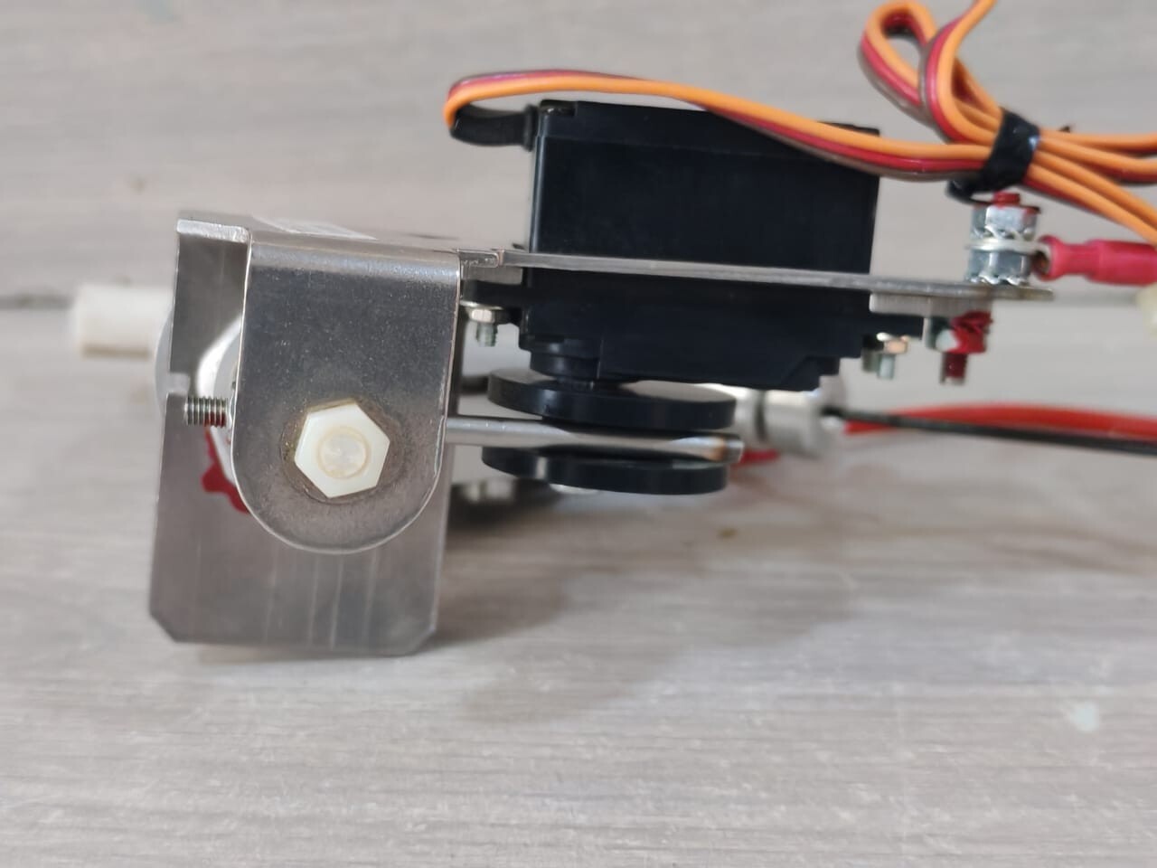 SPECTROSORT TSC17 SPECTROSORT C3041/ 7506121 09 P0018 SERVO FROM SPECTROSORT CCD TSC17 10
