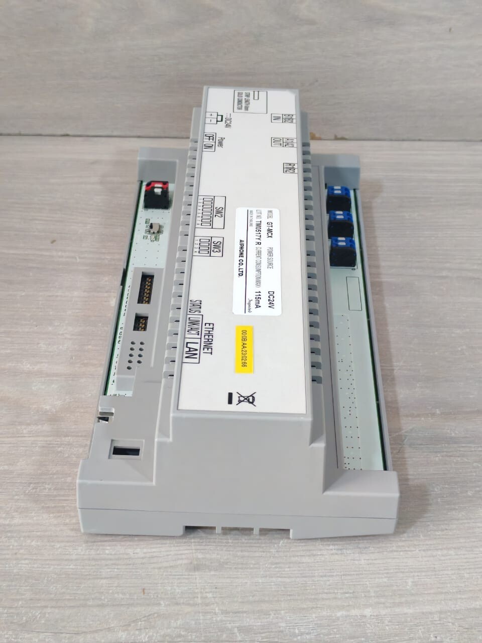 Aiphone GT-MCX AIPHONE GT-MCX BUILDING TO BUILDING NETWORK ADAPTOR DC24V 8