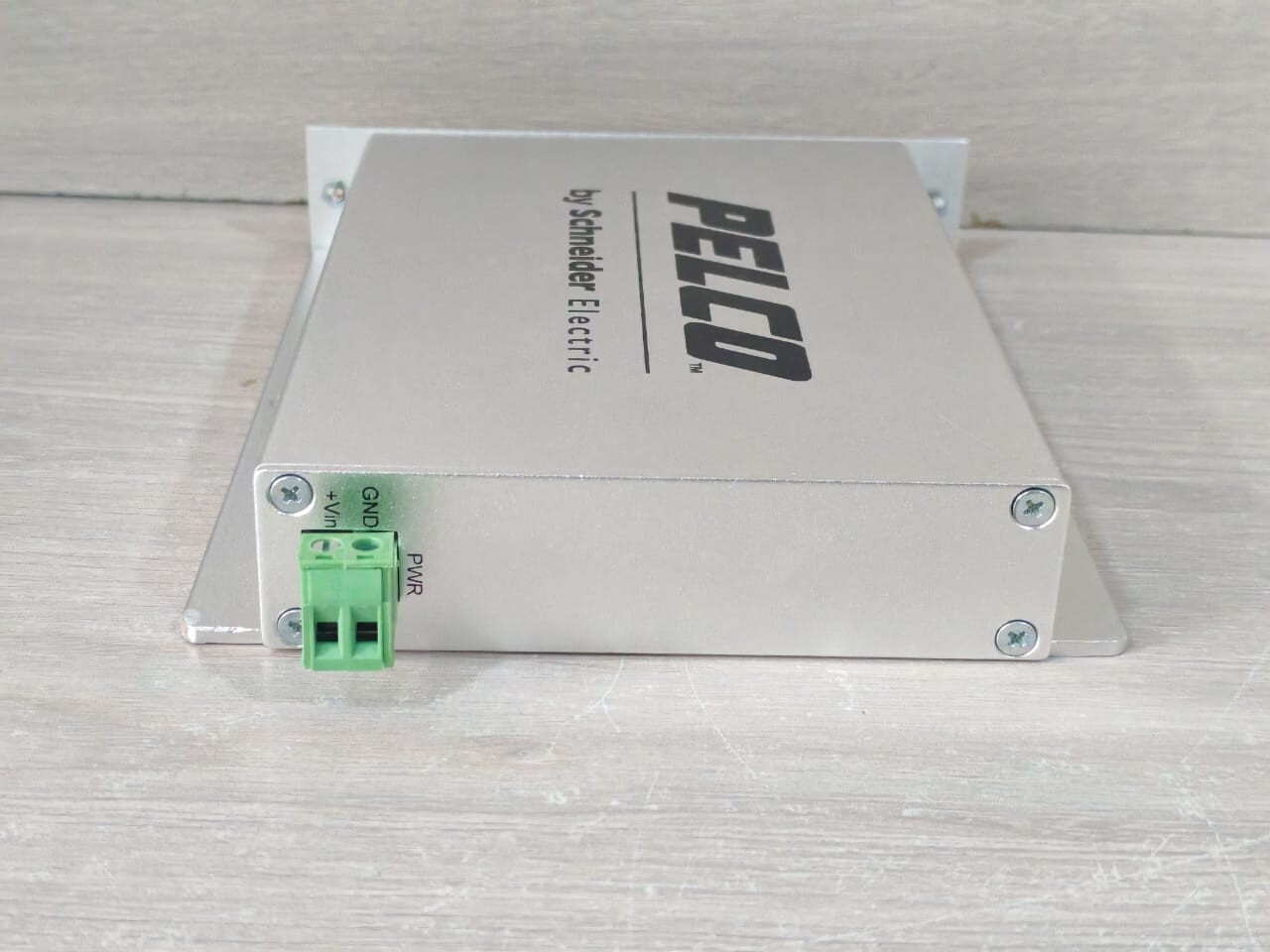 PELCO BY SCHNEIDER ELECTRIC FMCI-PF2 PELCO BY SCHNEIDER ELECTRIC FMCI-PF2 MEDIA CONVERTER-SFP 100M 2CH 9