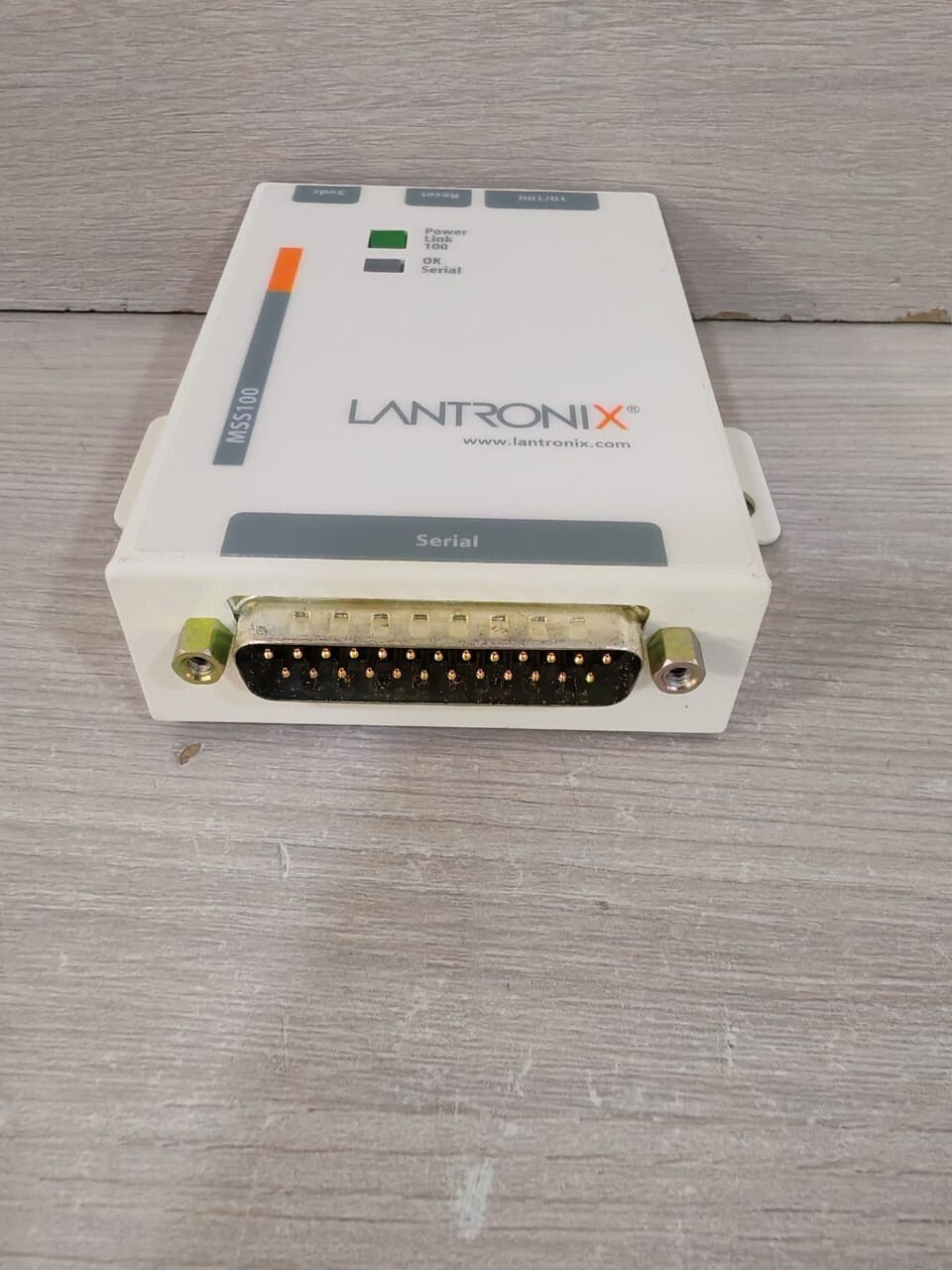Lantronix 310-285-R REV.C LANTRONIX MSS100 310-285-R REV.C External Device Server 2