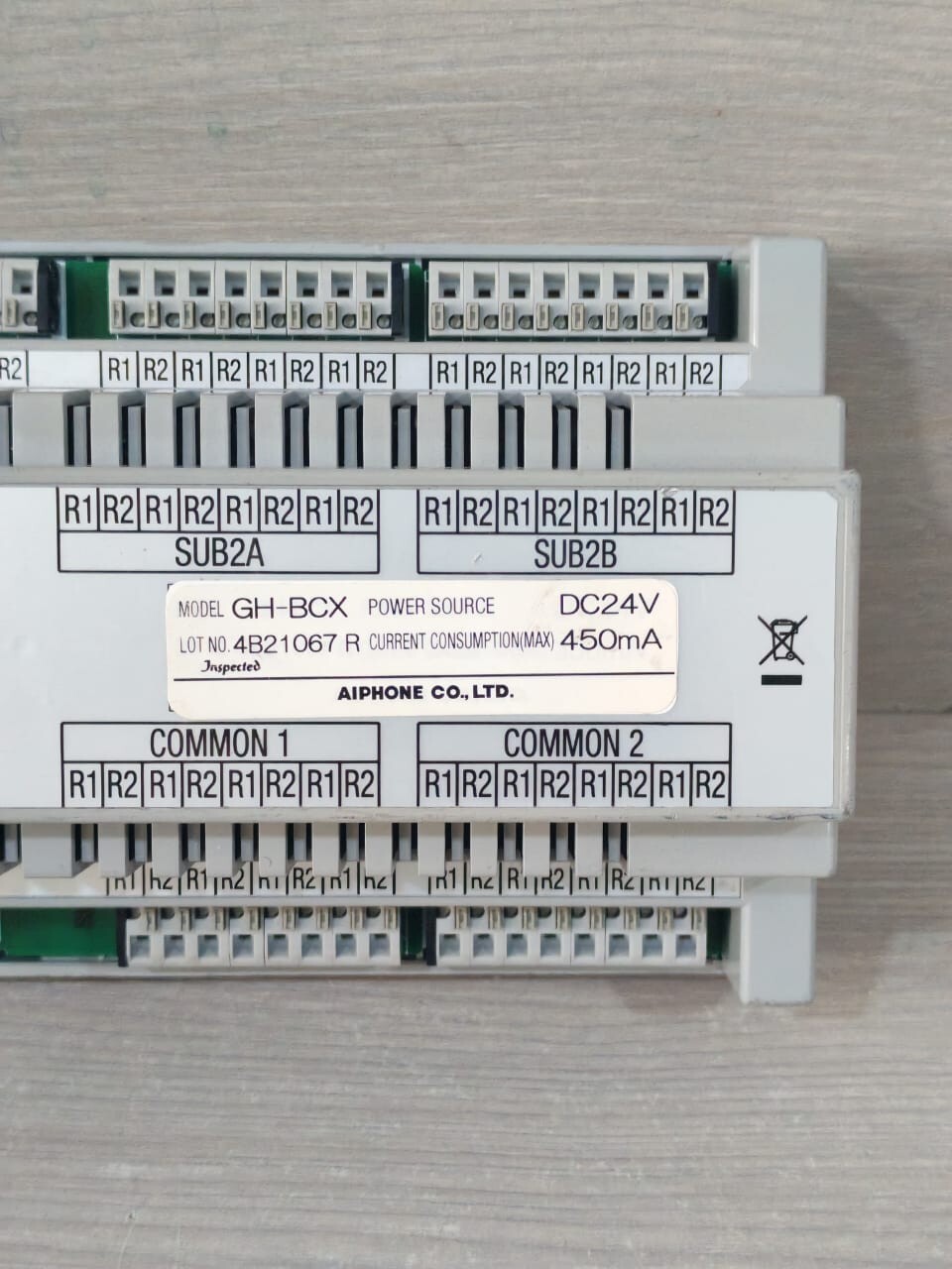 Aiphone GH-BCX-M AIPHONE GH-BCX /GH-BCX-M EXPANDABLE AUDIO BUS CONTROL UNIT 450mA 2