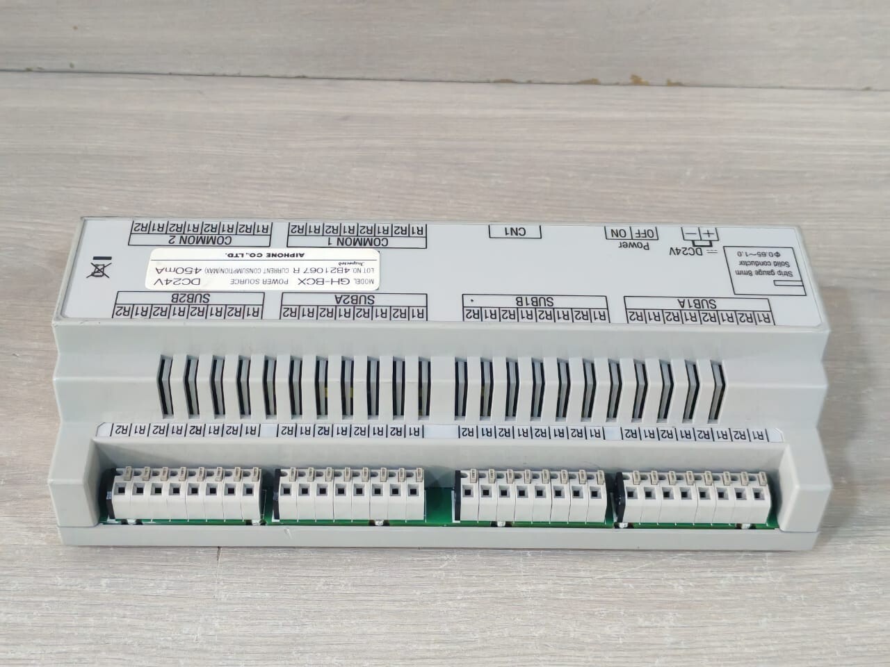 Aiphone GH-BCX-M AIPHONE GH-BCX /GH-BCX-M EXPANDABLE AUDIO BUS CONTROL UNIT 450mA 9