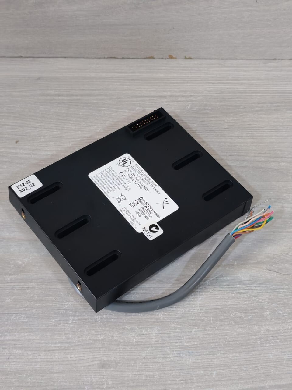 Lenel XF2100 P/N:430210008 LENEL XF2100 P/N:430210008 MULTI-TECHNOLOGY MID- READER 9