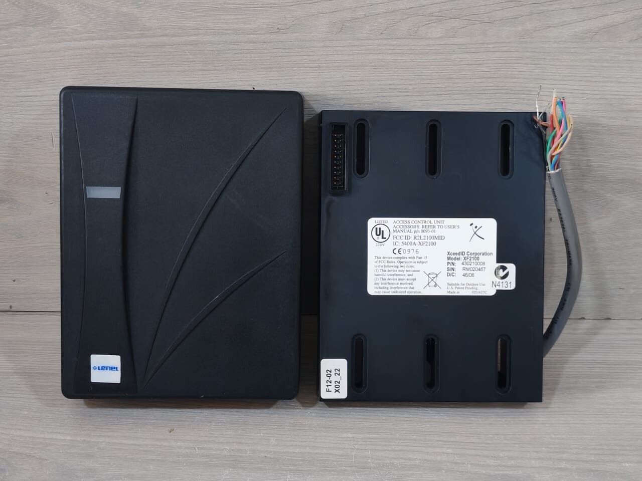 LENEL XF2100 P/N:430210008 MULTI-TECHNOLOGY MID- READER