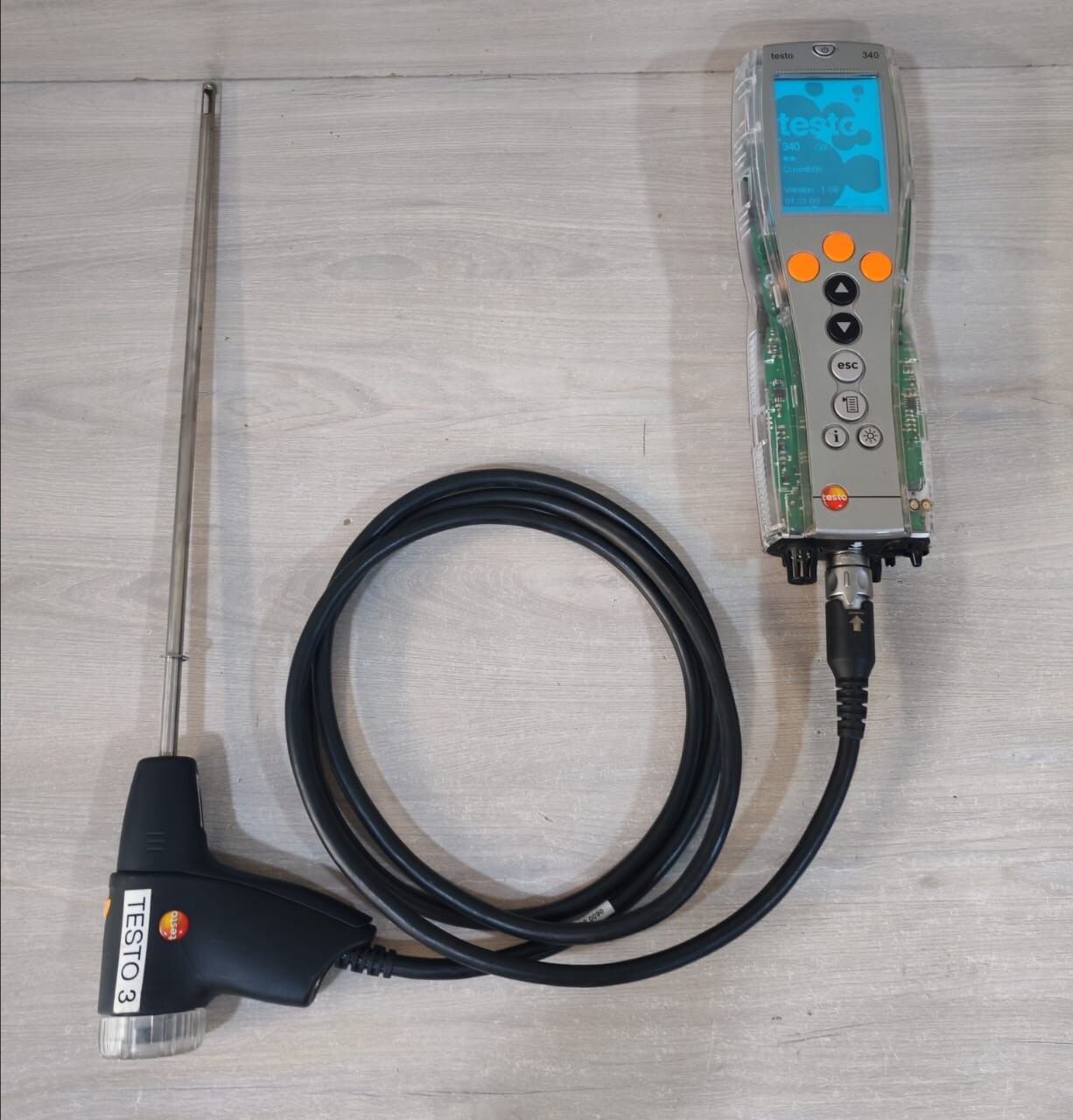 TESTO 340 INDUSTRIAL FLUE GAS ANALYSER WITH FLUE GAS SENSOR