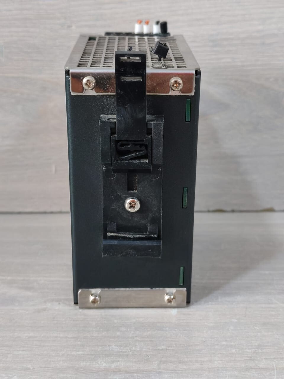 TRACO POWER TSP 180-124 TRACO POWER TSP 180-124 115/230VAC 4.0/2.0A INDUSTRIAL POWER SUPPLY 10