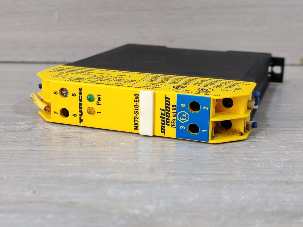 TURCK MK72-S10-EX0 / MK72-S10-EX0/24VDC TURCK MK72-S10-EX0 / MK72-S10-EX0/24VDC MULTI MODULE SWITCH 4