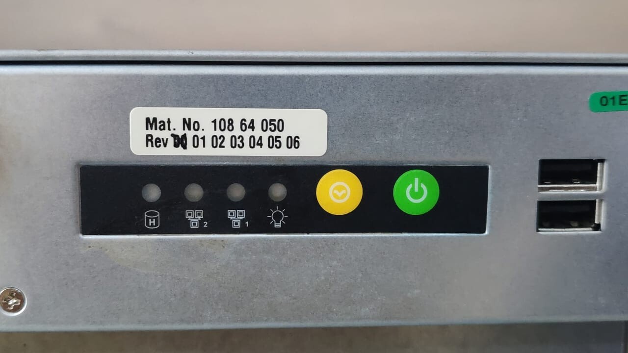 Siemens 10498024 SIEMENS RECON III RACKSERVER 10498024 IMAGE PROCESSOR 100-240V 7
