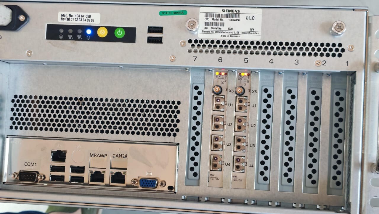 SIEMENS RECON III RACKSERVER 10498024 IMAGE PROCESSOR 100-240V