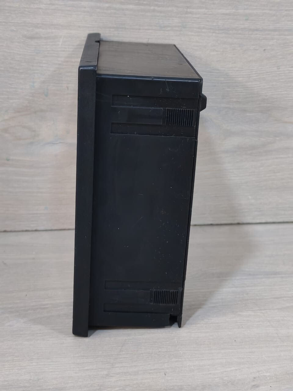TECNOLOGIC VARACTOR 500 / 500/7 TECNOLOGIC VARACTOR 500 / 500/7 REACTIVE POWER CONTROLLER 220V-240V 8