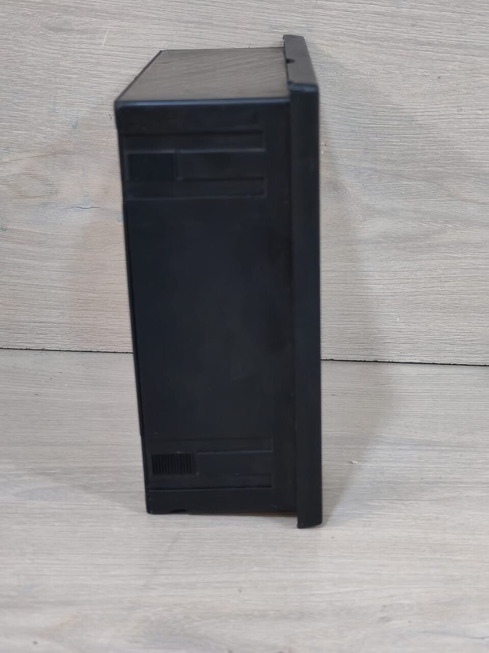 TECNOLOGIC VARACTOR 500 / 500/7 TECNOLOGIC VARACTOR 500 / 500/7 REACTIVE POWER CONTROLLER 220V-240V 9