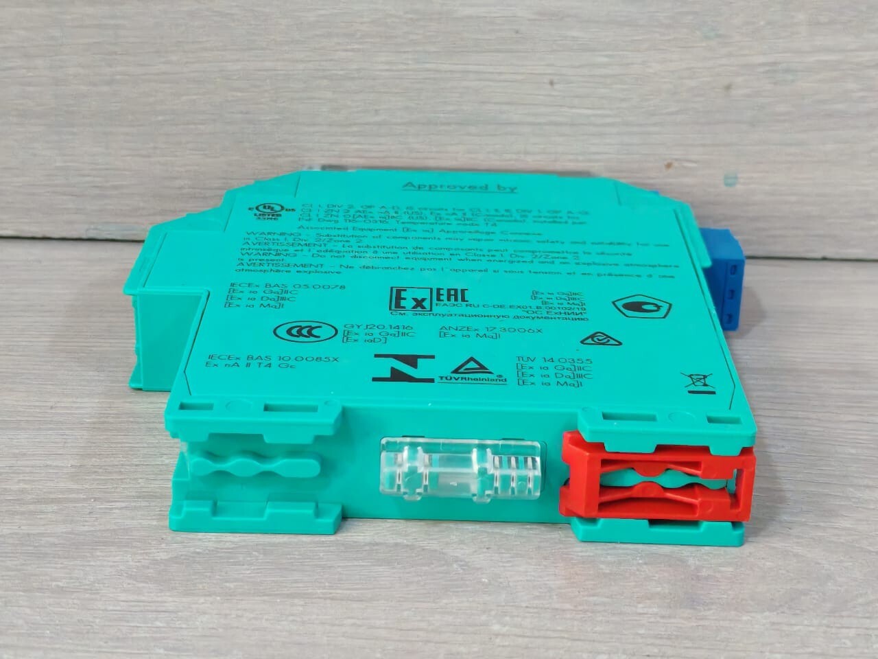 Pepperl 70107327 Pepperl+Fuchs KFD2-VR4-EX1.26 Voltage Repeater 70107327 9