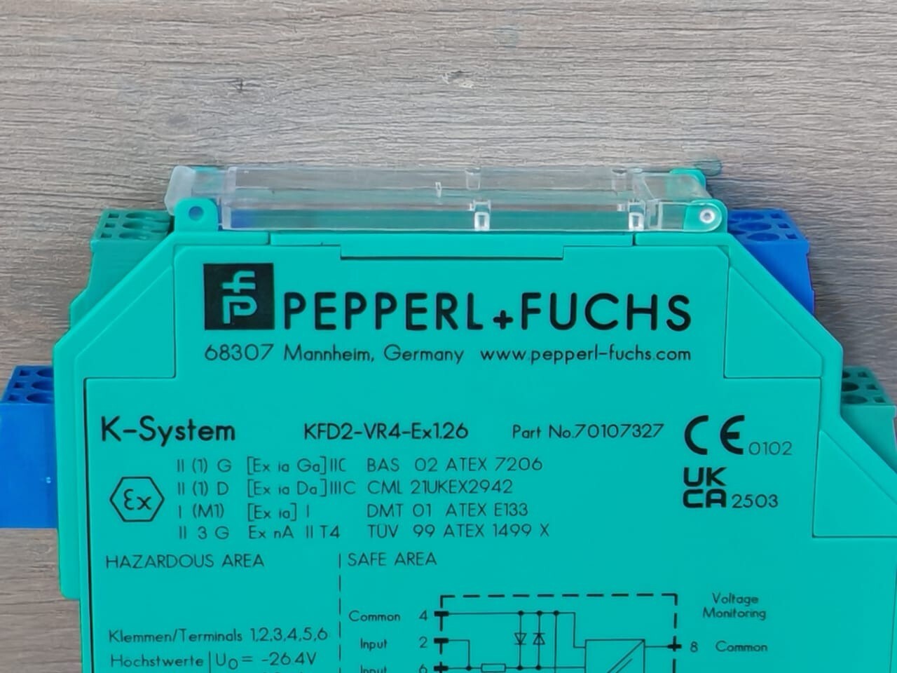 Pepperl+Fuchs 70107327 Pepperl+Fuchs KFD2-VR4-EX1.26 Voltage Repeater 70107327 3