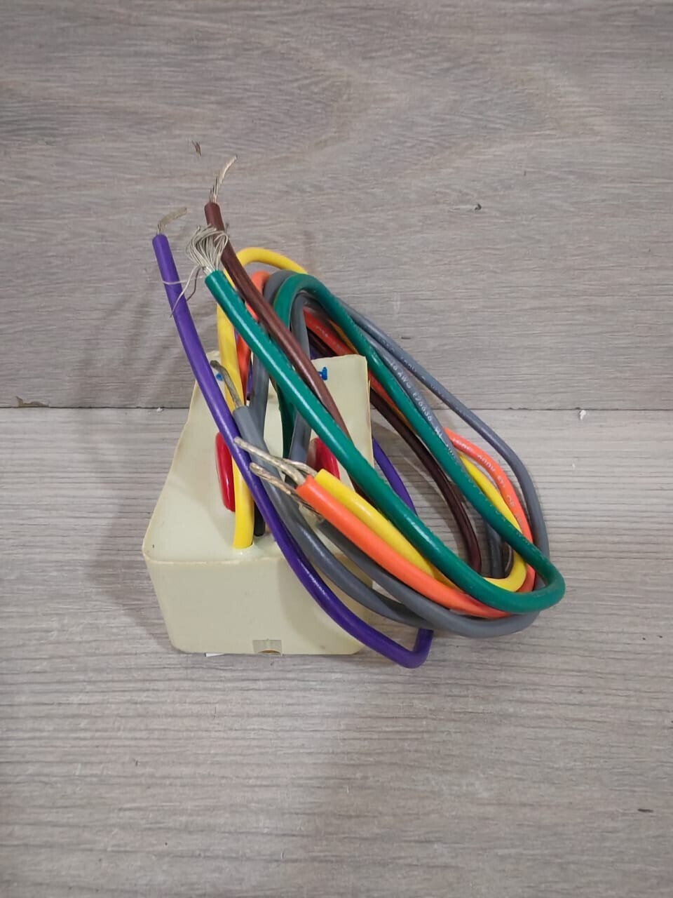 Simplex 0740632 SIMPLEX 2081-9027 ISOLATED LOOP CIRCUIT PROTECTOR P/N 0740632 5