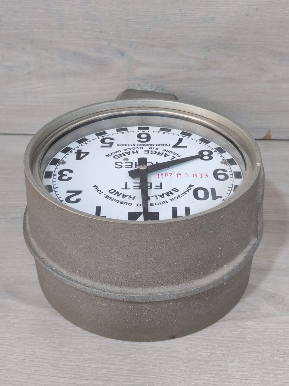 MORRISON BROS. 5144836 MORRISON BROS. 818 5144836 CLOCK GAUGE WITH METRIC FACE 6