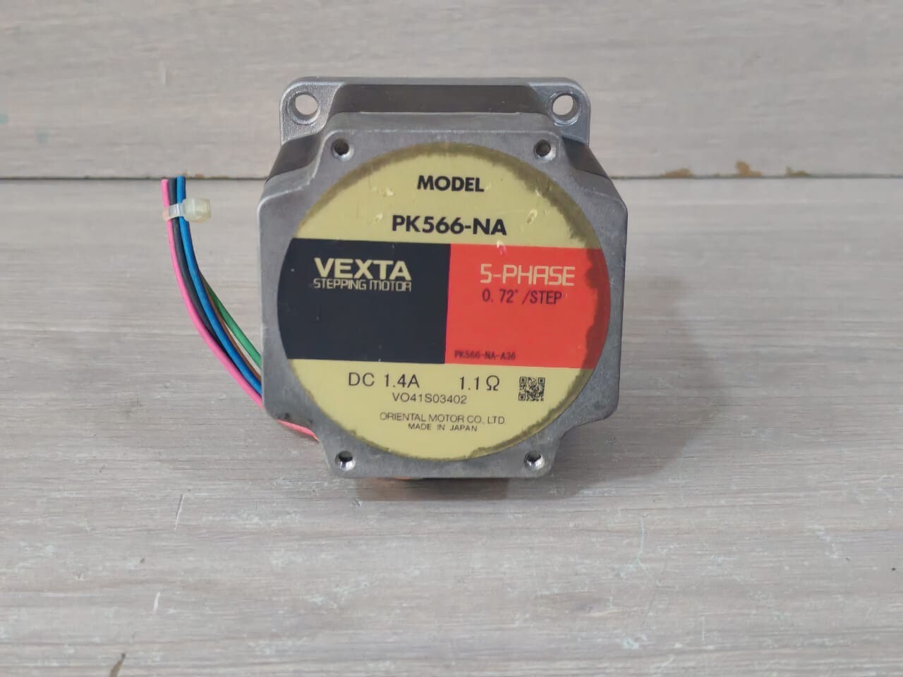 VEXTA ORIENTAL PK566-NA 5-PHASE 0.72/STEP STEPPING MOTOR DC 1.4A