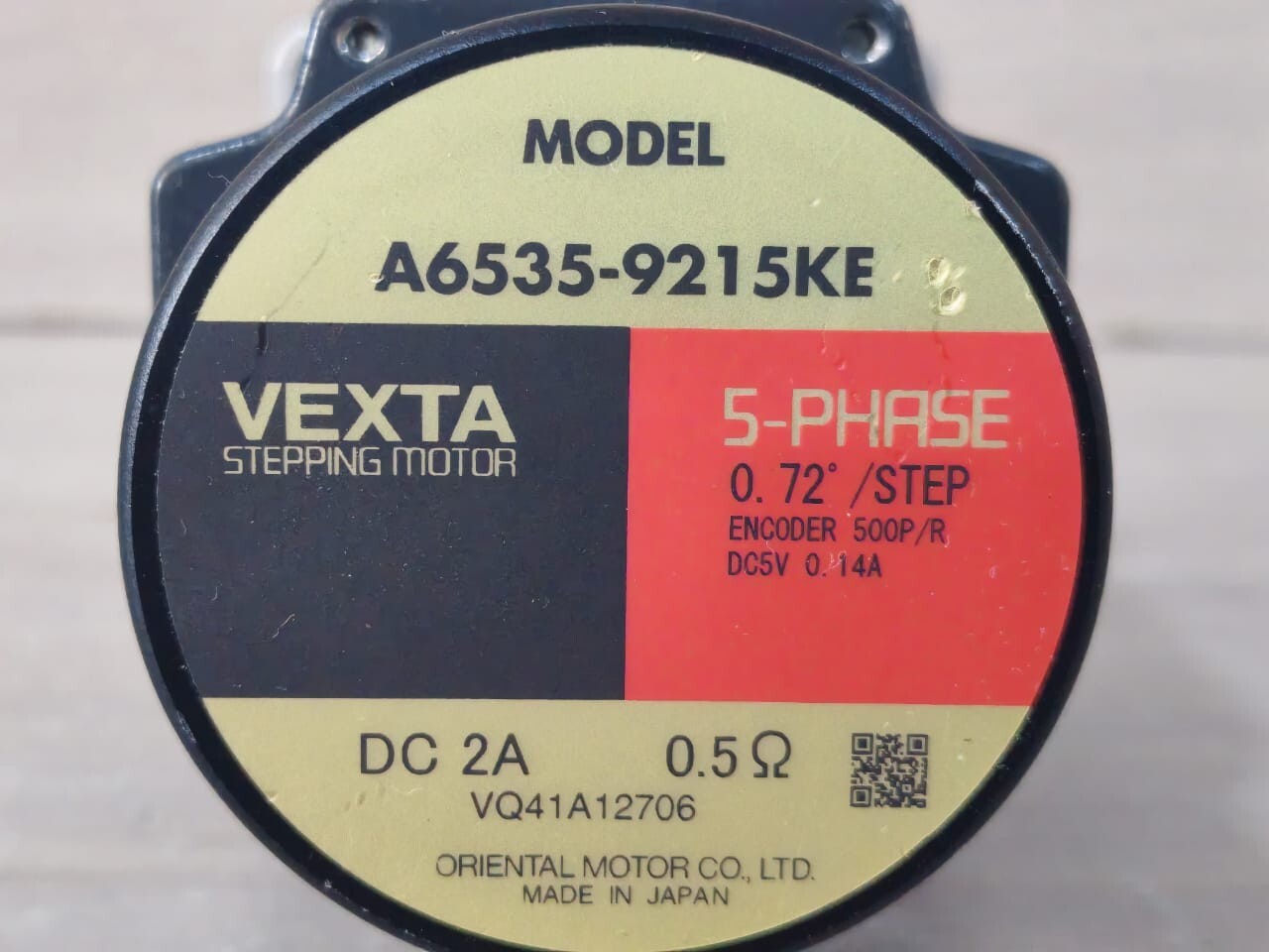 VEXTA ORIENTAL A6535-9215KE VEXTA ORIENTAL A6535-9215KE 5-PHASE 0.72/STEP ENCODER STEPPING MOTOR DC 2A 2