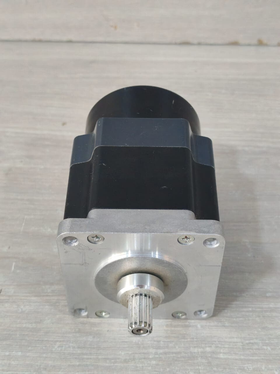 VEXTA ORIENTAL A6535-9215KE VEXTA ORIENTAL A6535-9215KE 5-PHASE 0.72/STEP ENCODER STEPPING MOTOR DC 2.9A 8