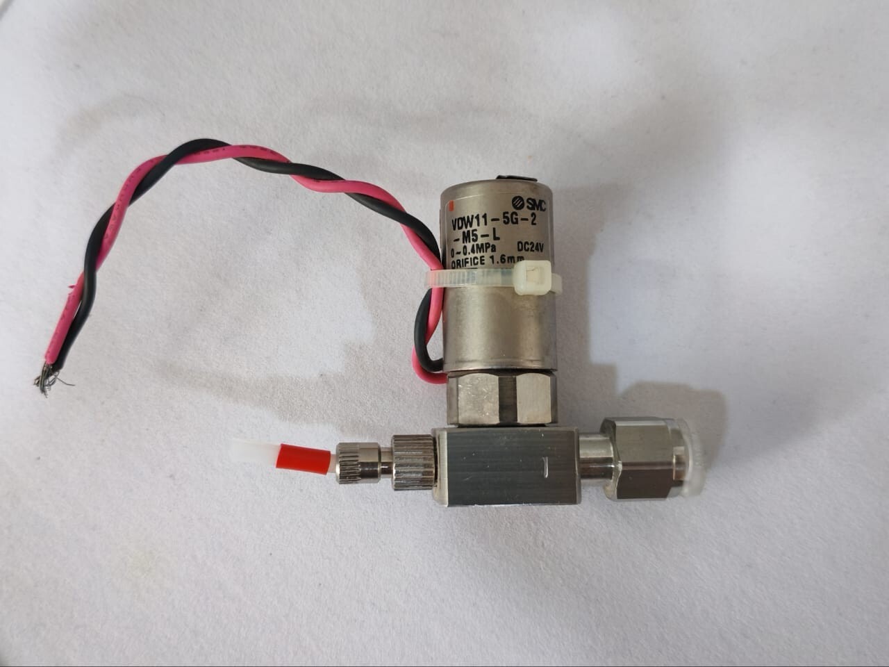 SMC VDW11-5G-2-M5-L SMC VDW11-5G-2-M5-L Solenoid Valve 3