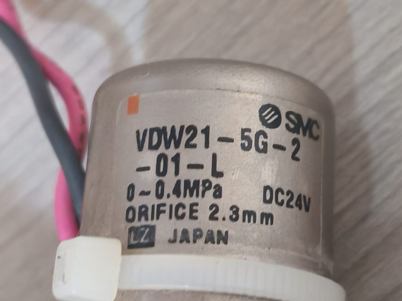 SMC VDW21-5G-2-01-L SMC VDW21-5G-2-01-L Solenoid Valve 2