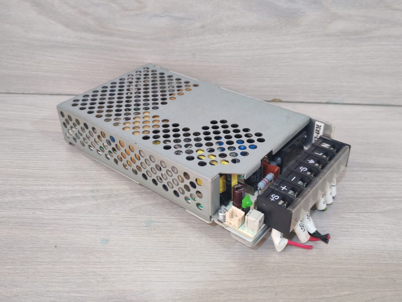 TDK-Lambda RKW12-4R3E TDK RKW12-4R3E Power Supply 8