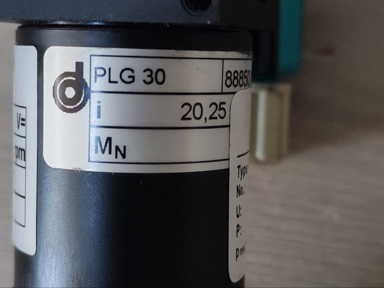 KNF PML11087-EBS KNF PML11087-EBS Diaphragm Pump 3