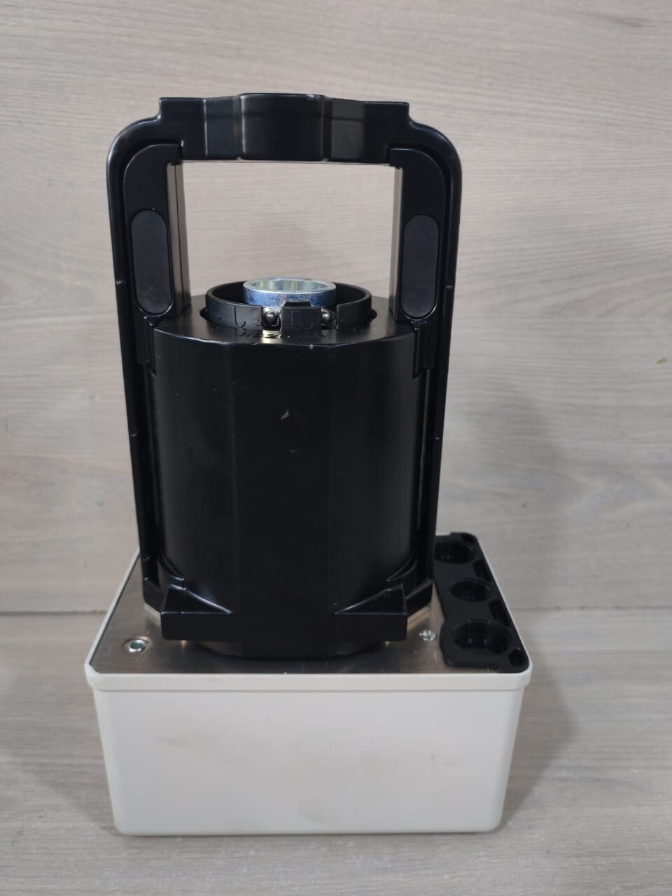 OVENTROP 1158022 OVENTROP 1158022 Electromotive Actuator 24V - 26VA, 50/60Hz 3