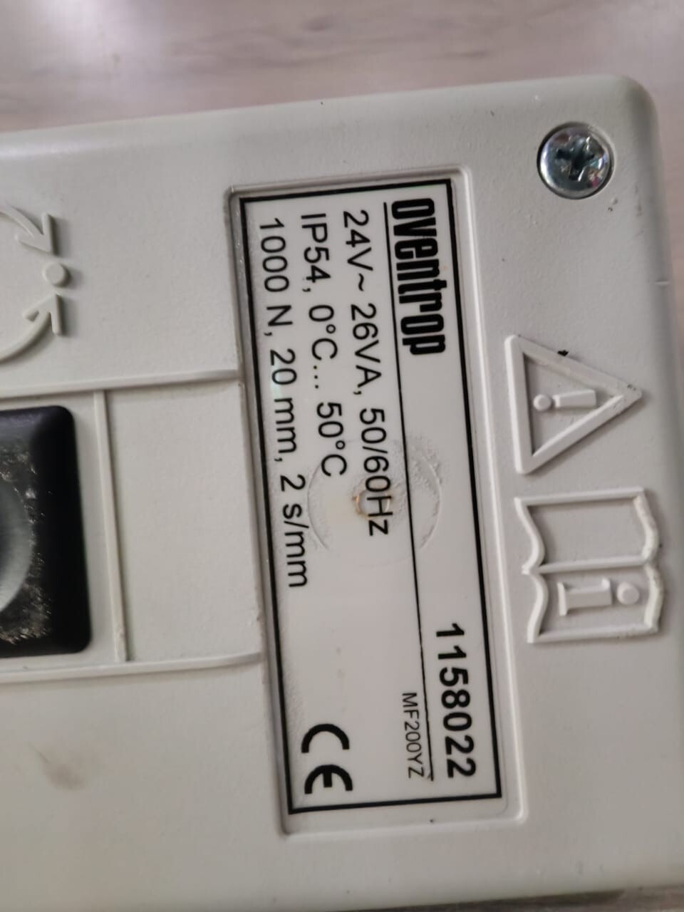 OVENTROP 1158022 OVENTROP 1158022 Electromotive Actuator 24V - 26VA, 50/60Hz 10