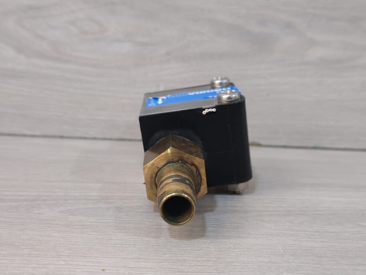 HORIBASTEC LD10-PATAAA-RC HORIBASTEC LD10-PATAAA-RC Flow Meter Sensor 6