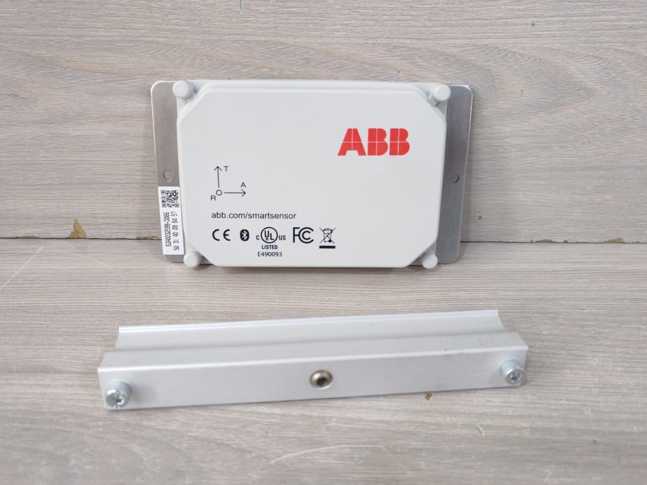 ABB E490093 ABB E490093 SMART SENSOR OY MOTOR & GENERATORS STROMBERGIE 2