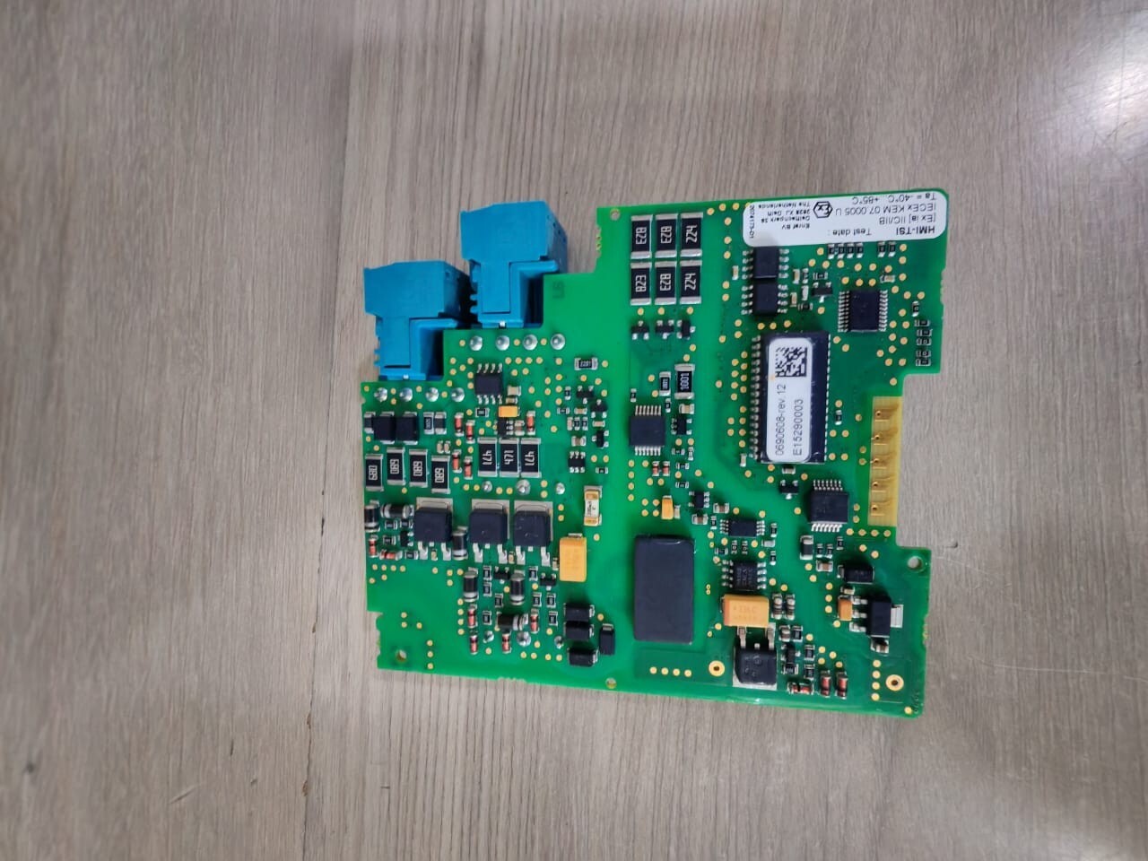 Honeywell HMI-TSI HMI-TSI Printed Circuit Board from Honeywell Enraf RHBBVR-AES0605 Smart Radar 3