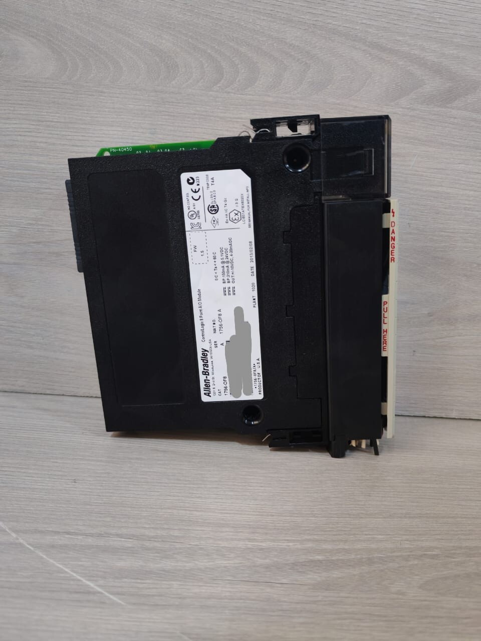 Allen-Bradley 1756-OF8 SER A FW 1.5 ALLEN-BRADLEY 1756-OF8 SER A FW 1.5 CONTROLLOGIX 8 POINT A/O MODULE 8