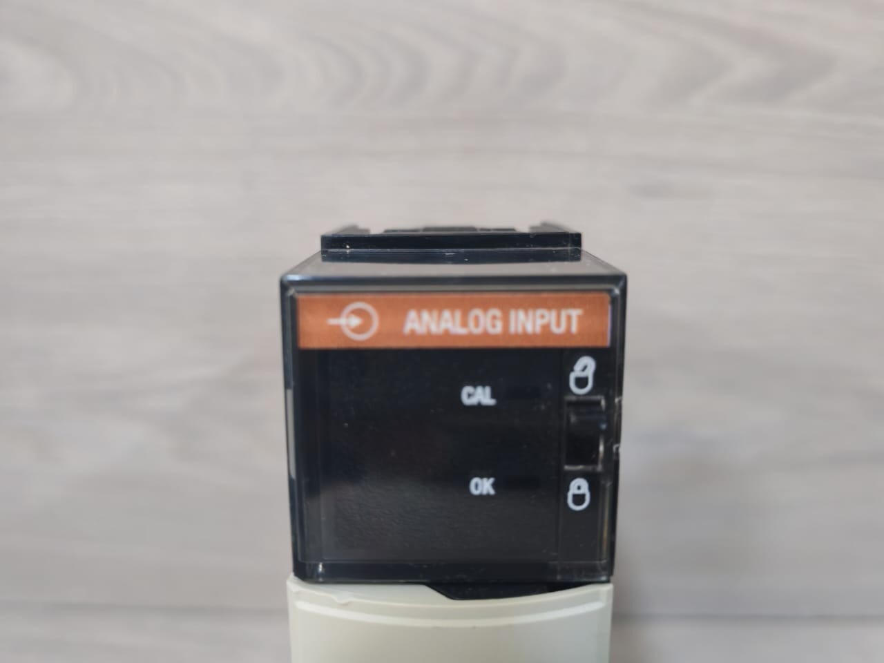 Allen-Bradley 1756-IF16 SER A FW 1.5 ALLEN-BRADLEY 1756-IF16 SER A FW 1.5 CONTROLLOGIX 16 POINT A/I MODULE 5