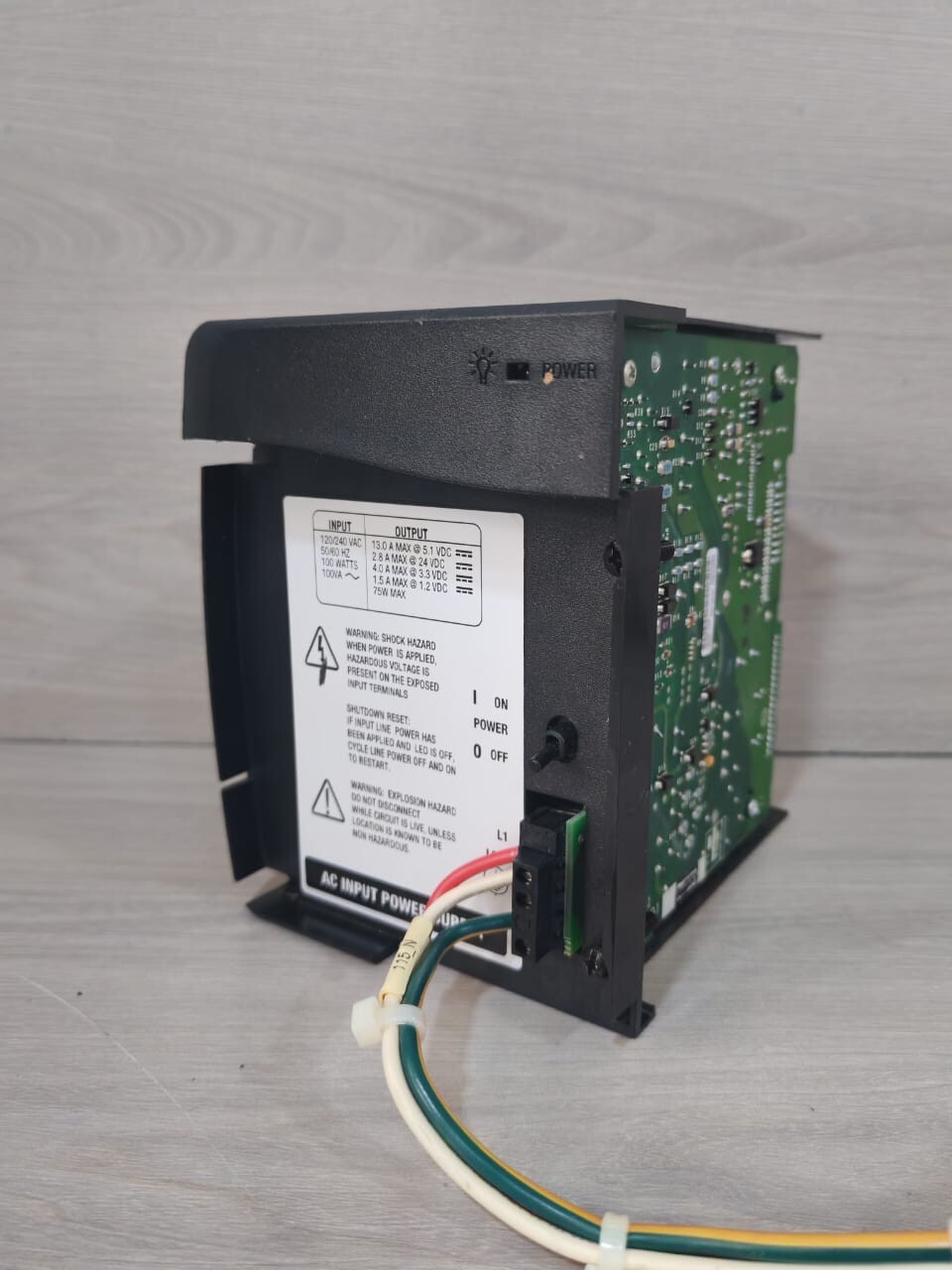 Allen-Bradley P/N 96426272 A01 ALLEN-BRADLEY 1756-PA75/B REV.B01 P/N 96426272 A01 POWER SUPPLY- W/O COVER 3