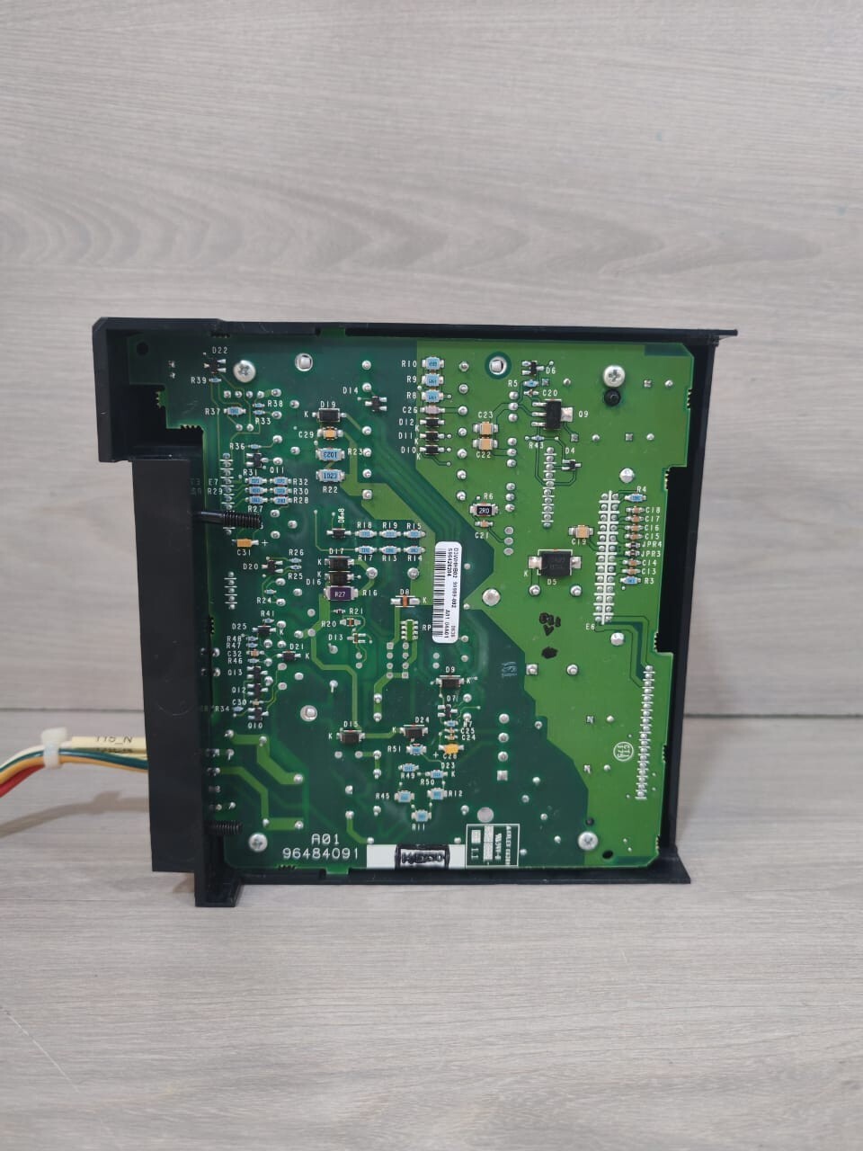 Allen-Bradley P/N 96426272 A01 ALLEN-BRADLEY 1756-PA75/B REV.B01 P/N 96426272 A01 POWER SUPPLY- W/O COVER 10