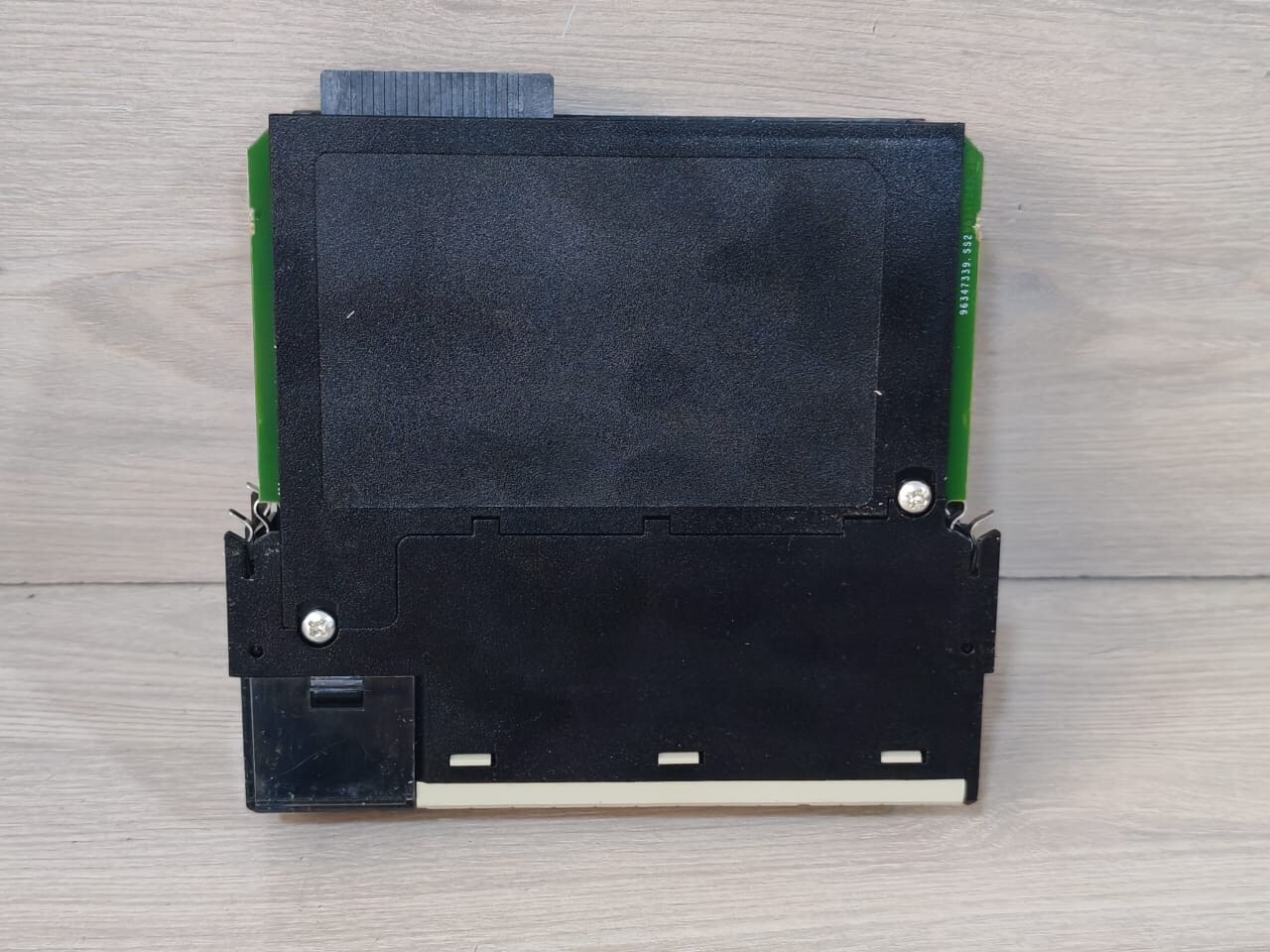 Allen-Bradley 96240676 A01 Allen-Bradley 1756-ENBT A S02 Communications Bridge 96490473 B02 10